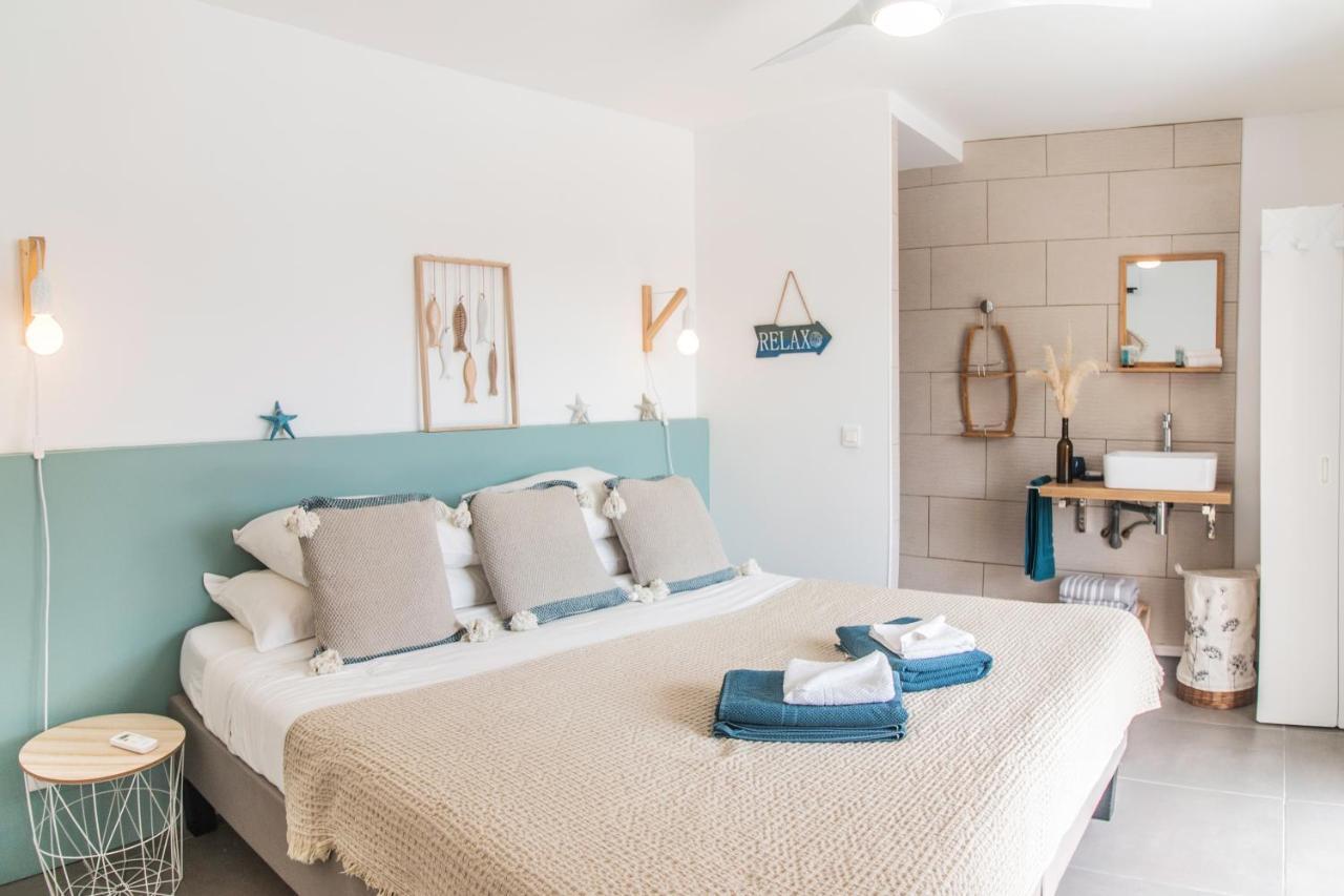Blue Wave - 2 Bedrooms - Orient Beach! Quarter of Orleans Exterior photo